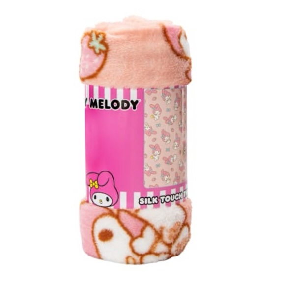 NWT Sanrio My Melody Pink Silk Touch Travel Throw Blanket - Picture 2 of 5